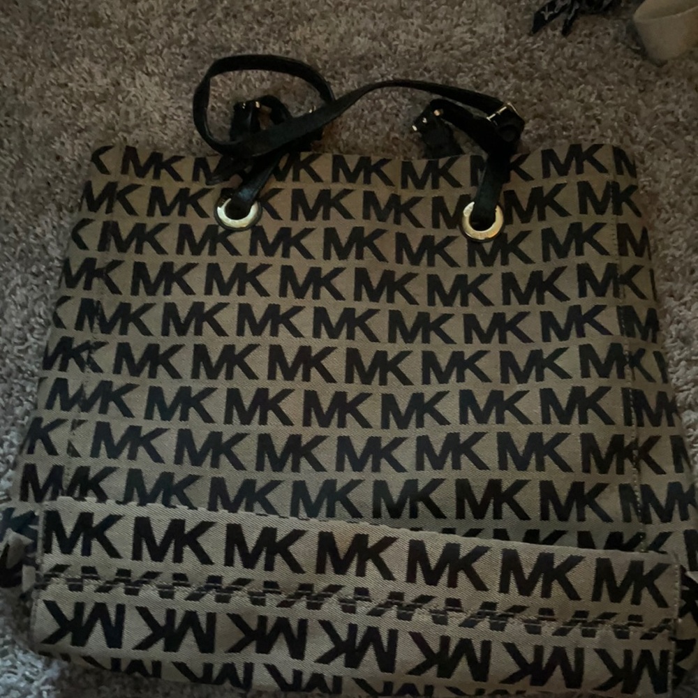 Michel kors tote bag